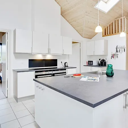 5 Star In Idestrup Hébergement de vacances Bøtø By