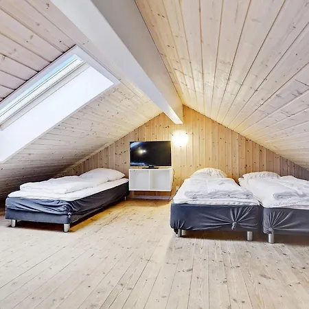 Дом отдыха Luxury Pool Marielyst - By Traum Boto By