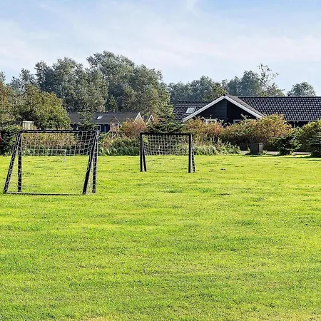 Holiday home 5 Star In Idestrup *